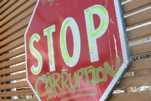 Lutter contre la corruption pour combattre le populisme